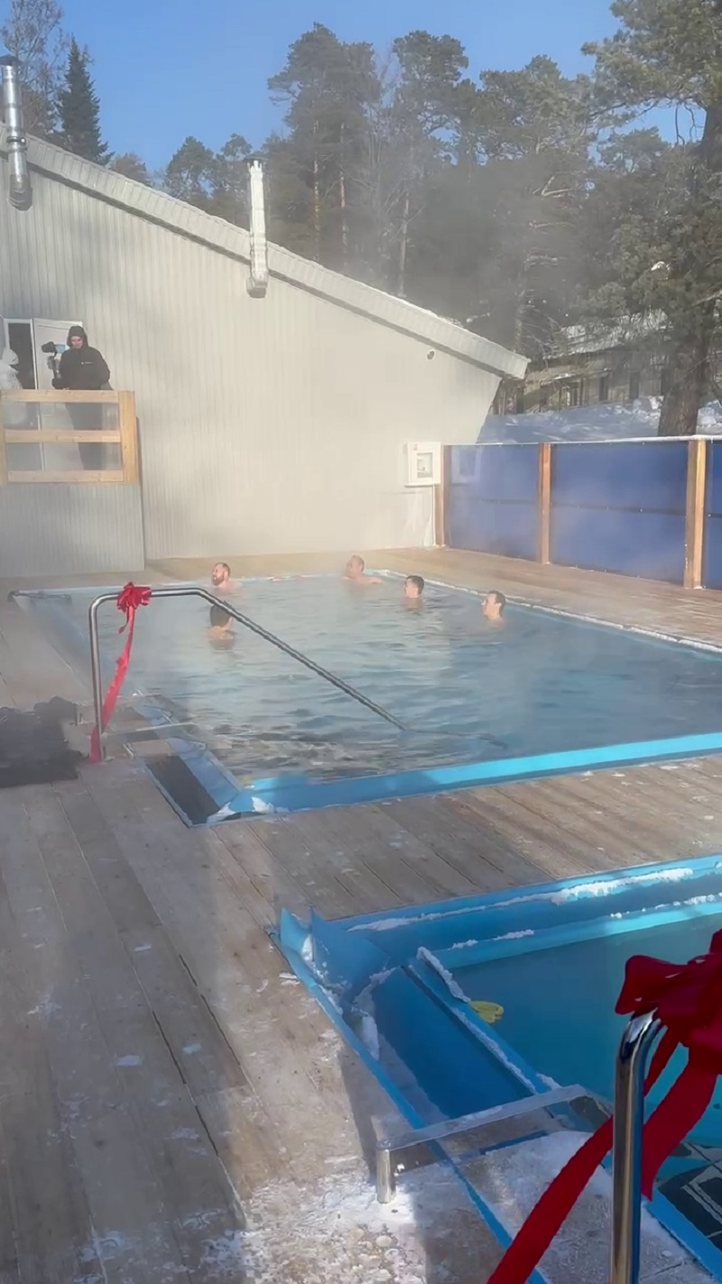 Фото В Бурятии на курорте «Горячинск» открылся термальный бассейн под открытым небом