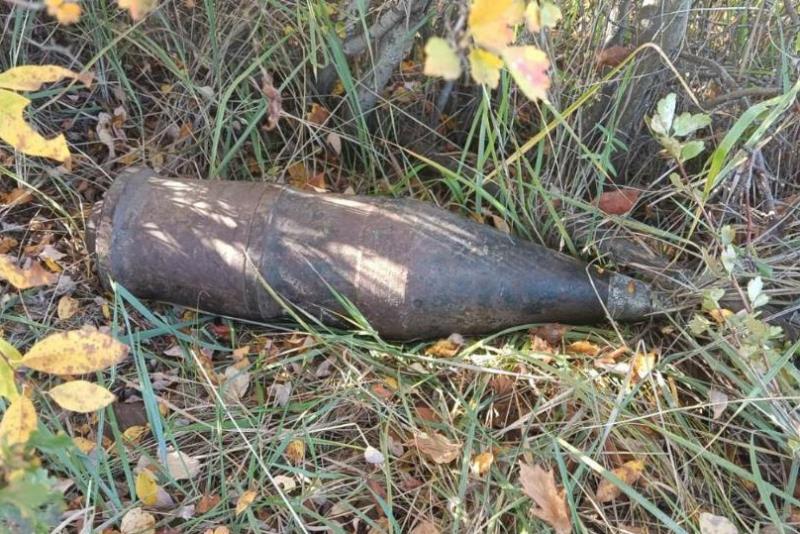 Фото В пригороде Улан-Удэ рыбак нашел снаряд