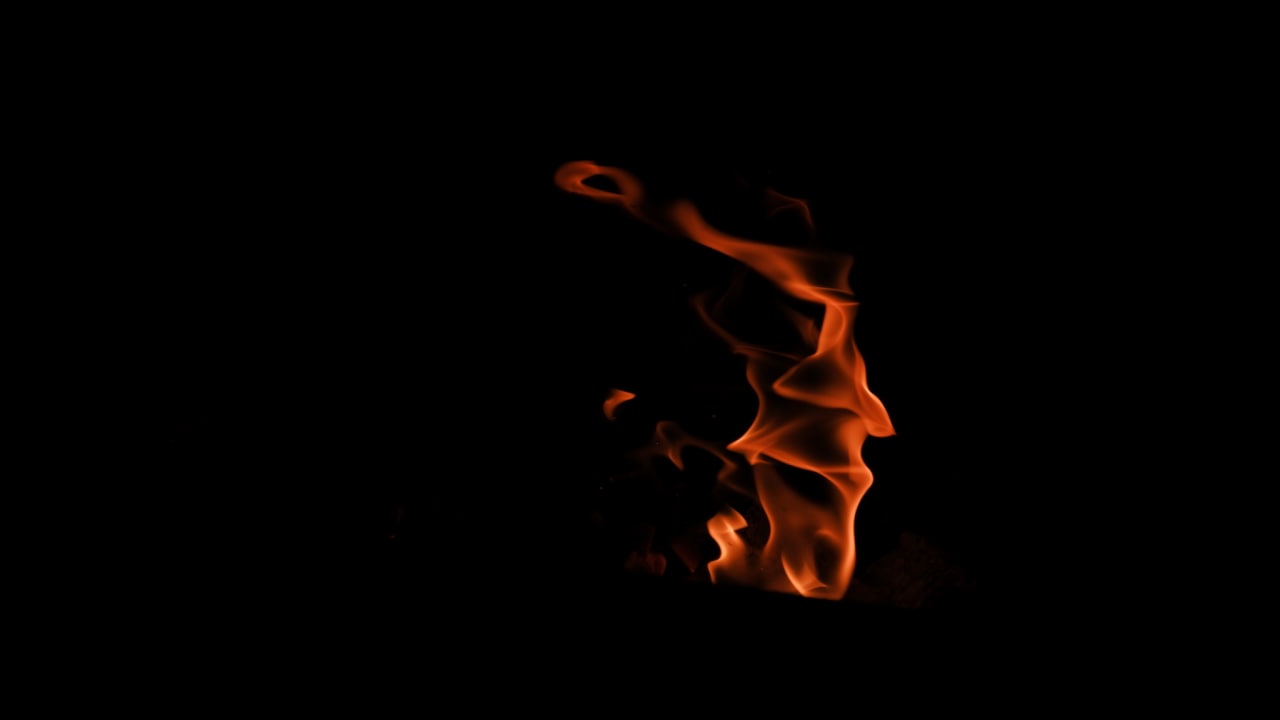 Фото Жительница Бурятии получила во время пожара ожоги предплечья и ступни