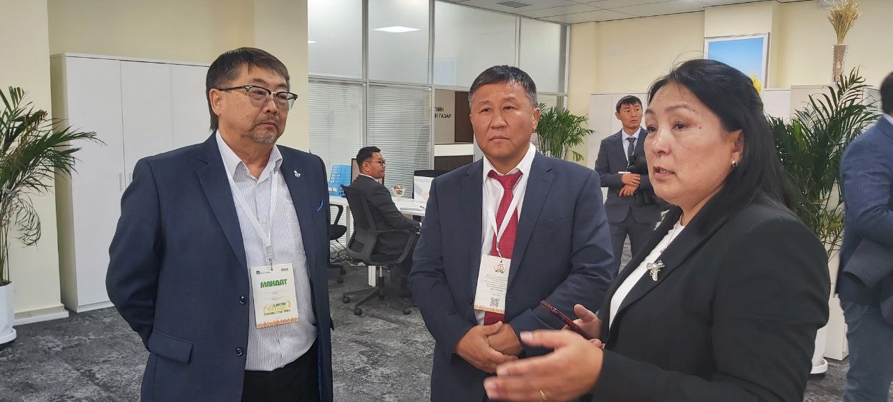 Фото В Джидинском районе Бурятии с аншлагом прошли гастроли монгольских артистов