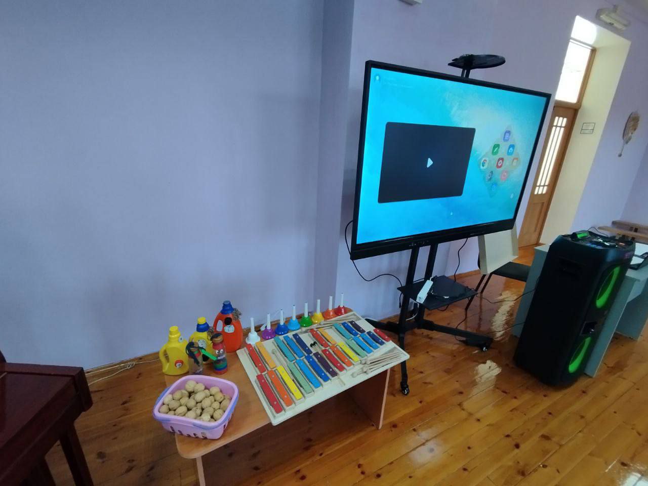 Фото Уникальные музыкальные инструменты доставили в Бурятию из Санкт-Петербурга 