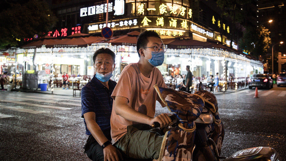 Фото За сутки в Китае выявили 12 новых случаев заражения коронавирусом