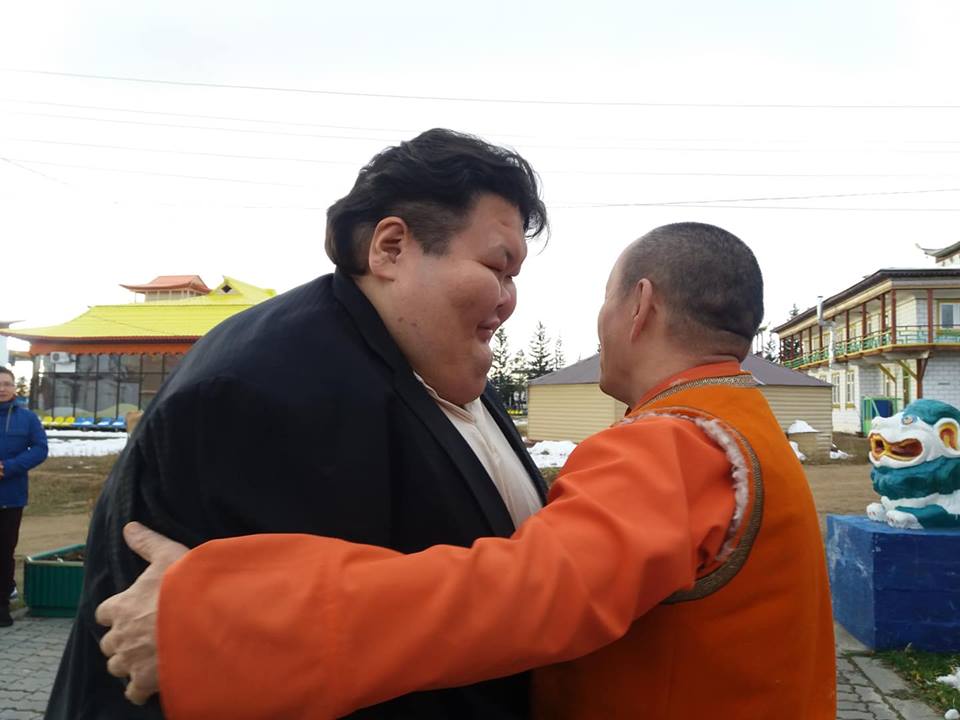 Фото Анатолий Михаханов вернулся в Улан-Удэ