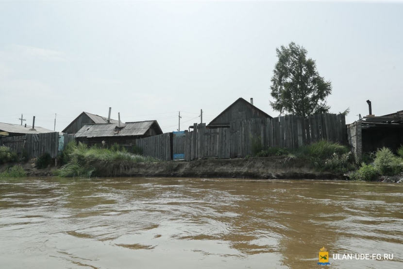 Фото Для защиты Улан-Удэ от наводнений реконструируют дамбы