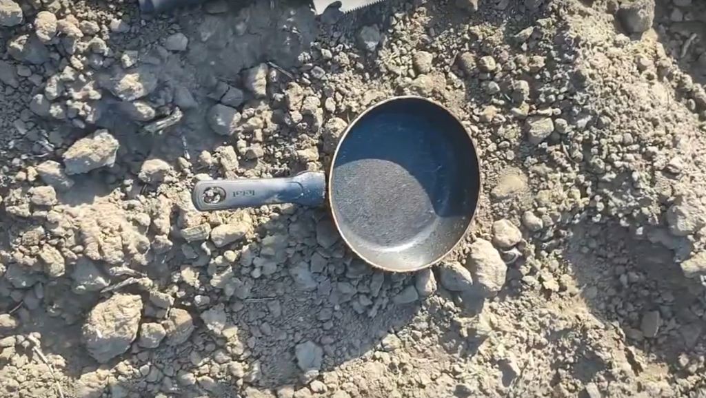 Фото Руководитель Россельхозцентра приготовил яичницу на солнце в Бурятии