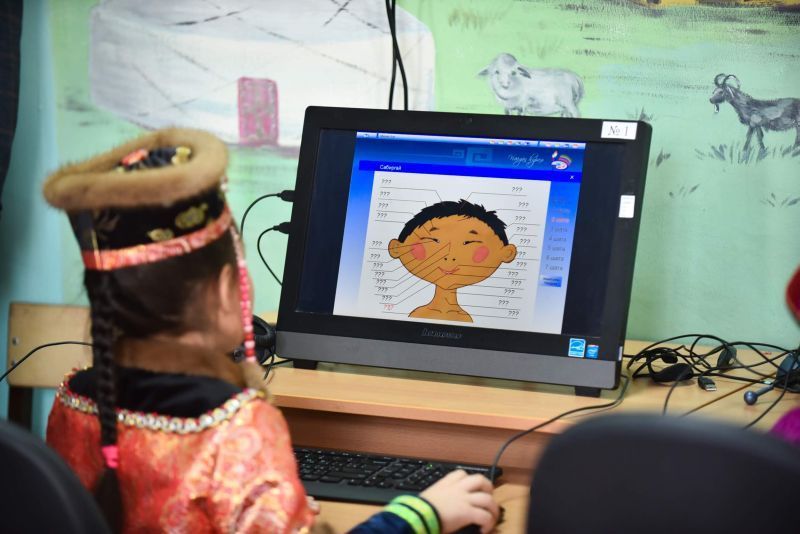 Фото В районах Бурятии создадут «языковые» детские лагеря