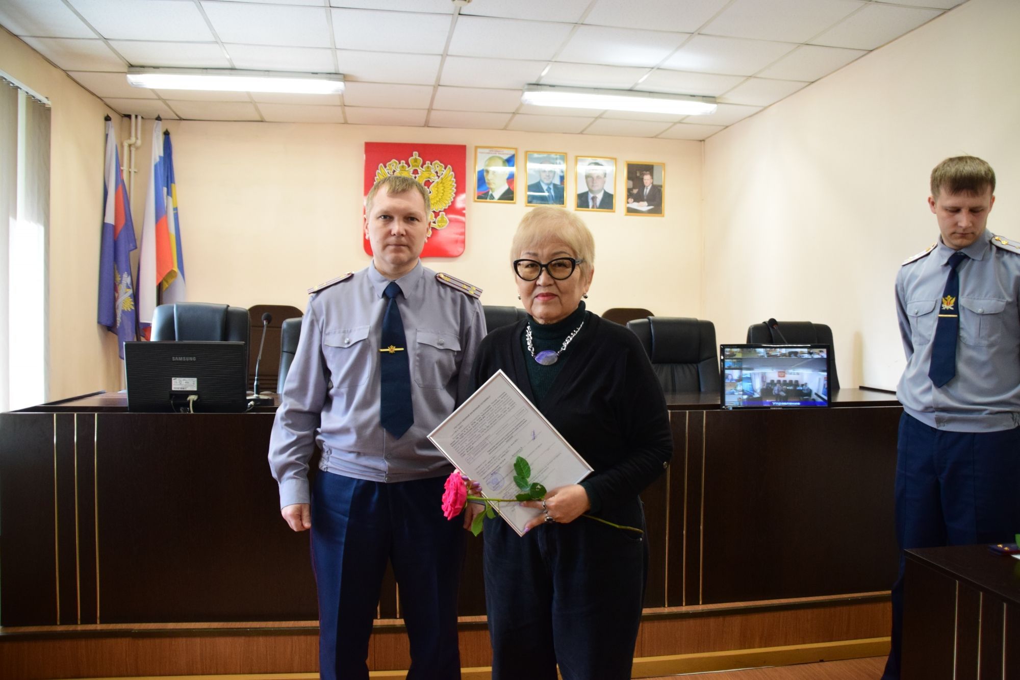 Фото Пенсионеры УФСИН Бурятии получили жилищные сертификаты
