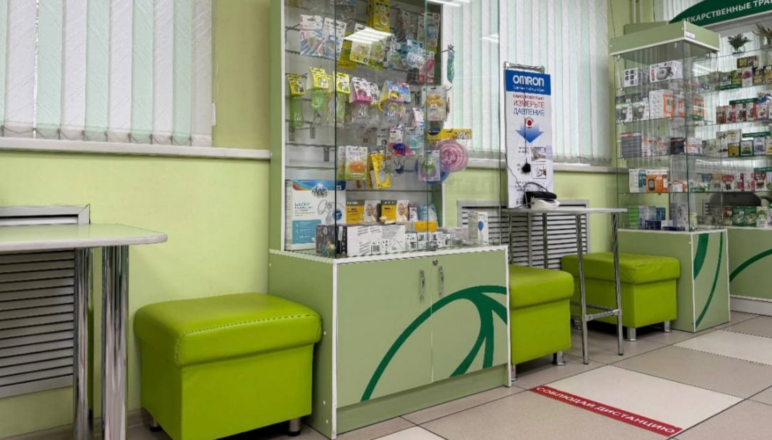 Фото Сотрудники аптеки в Улан-Удэ помогли замерзшей матери с детьми