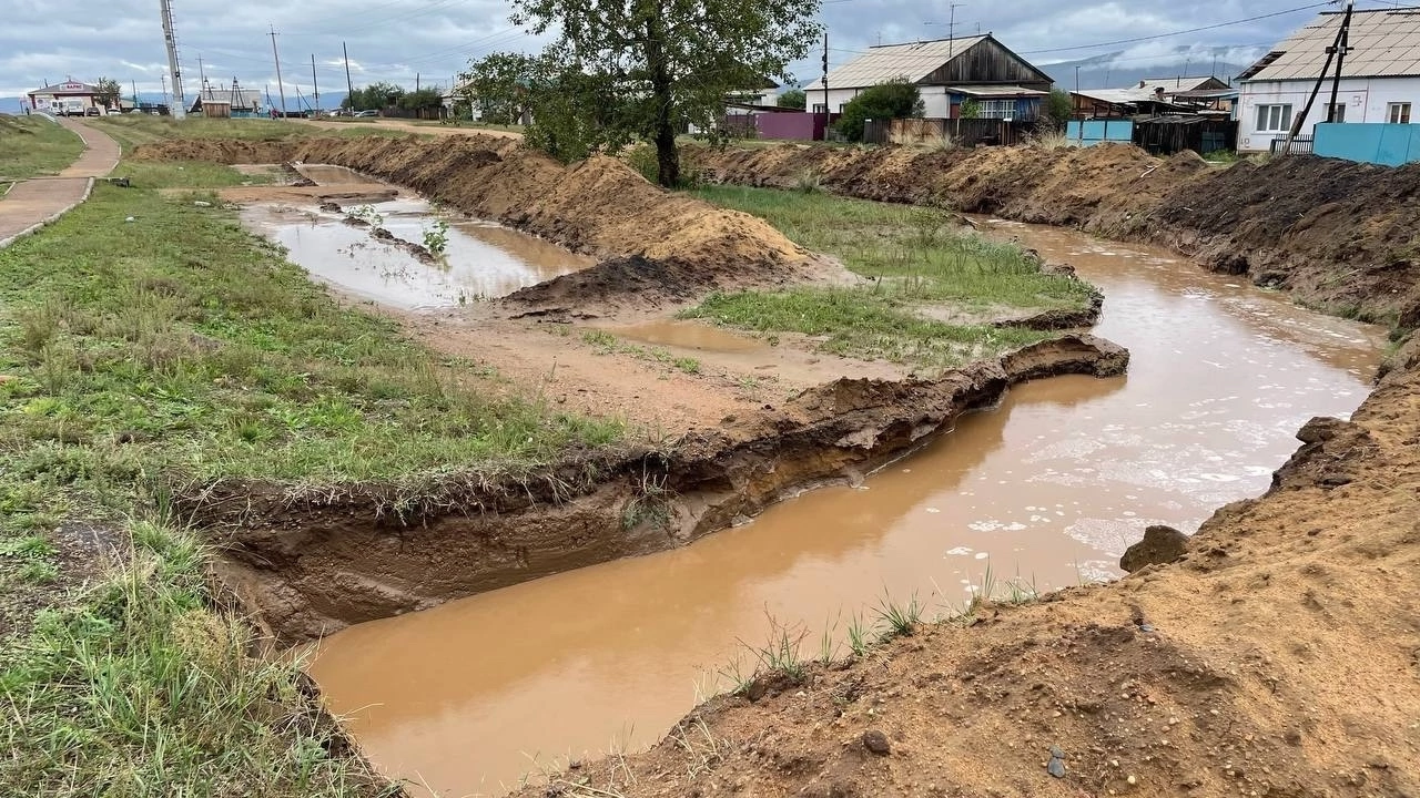Фото Накопители помогли избежать потопа в селе Бурятии