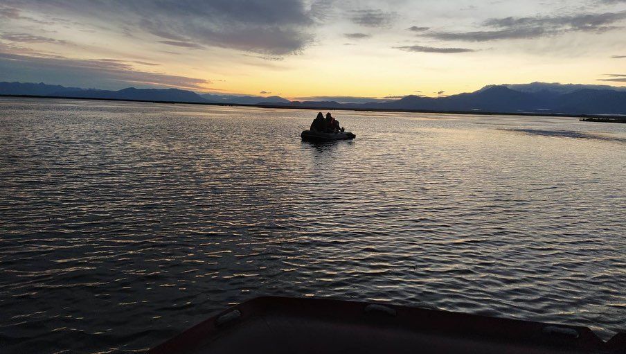 Фото Два рыбака из Бурятии потерялись ночью на Байкале
