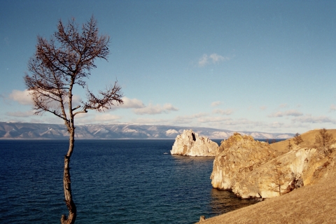 Фото На Байкале остров Ольхон оснастили туристической тропой с QR-кодами