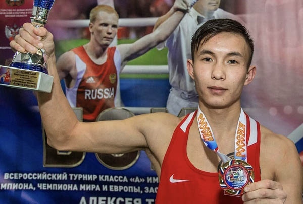 Фото Боксёр из Бурятии получил «золото» на всероссийском турнире