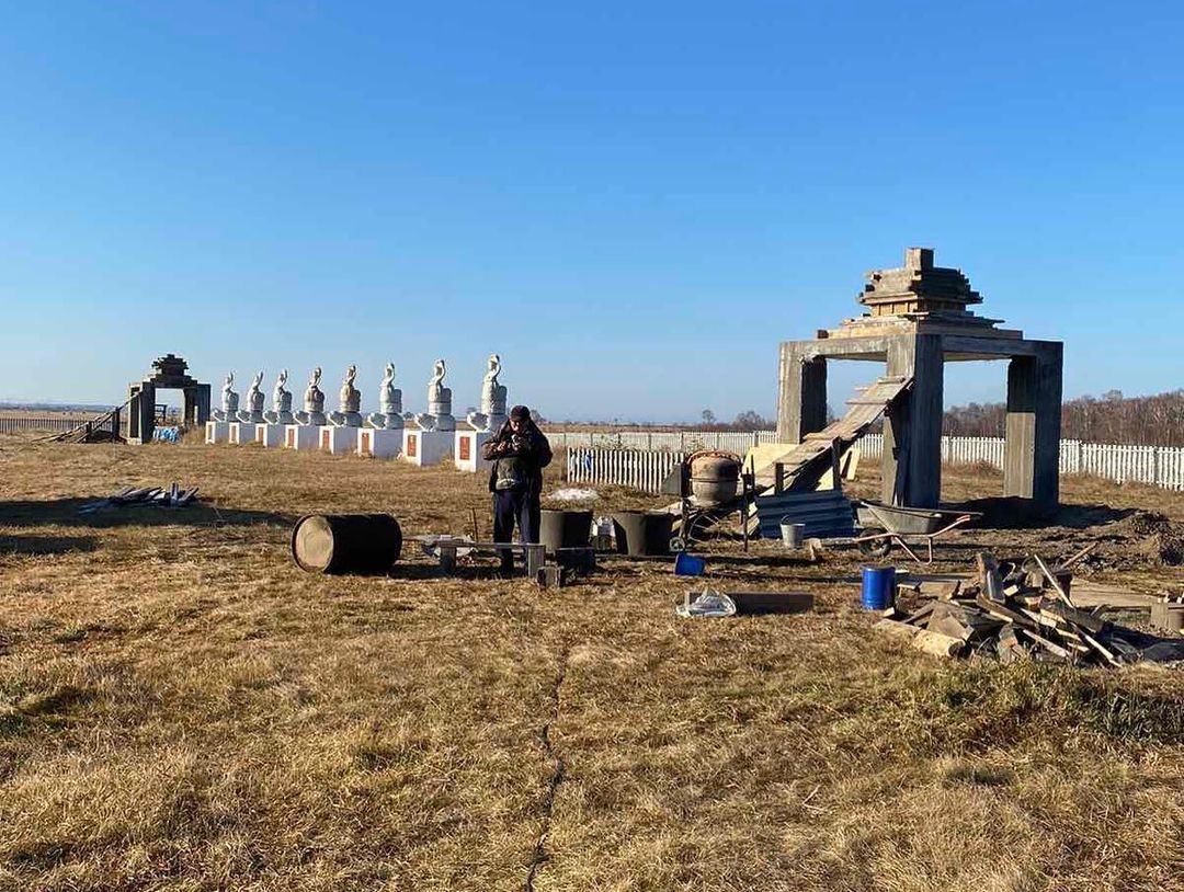 Фото Верующих Бурятии приглашают на строительство молитвенных барабанов в Байкальском дацане