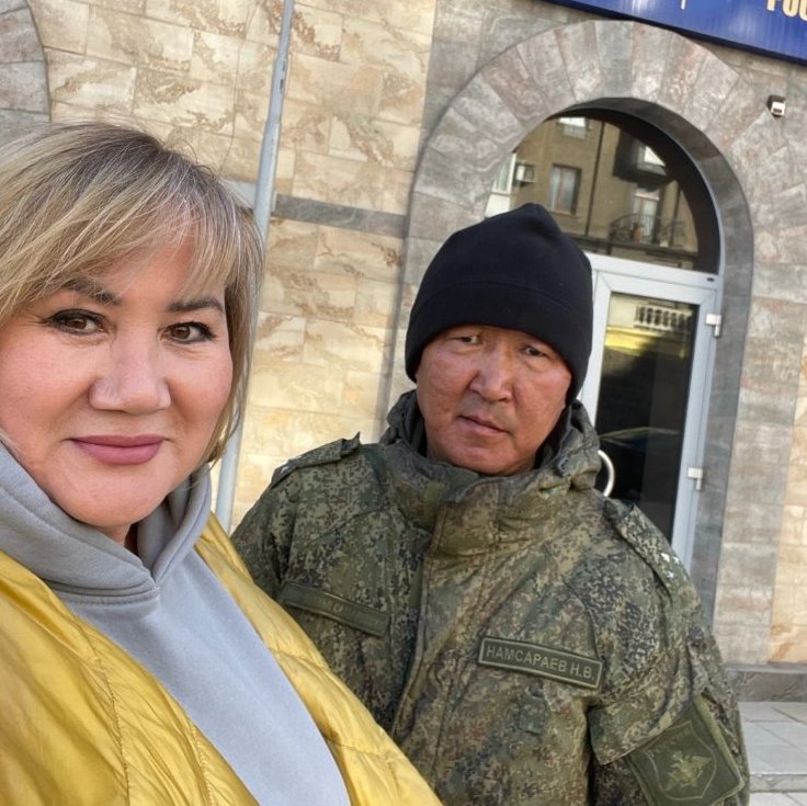 Фото Депутат из Бурятии случайно встретила коллегу в центре Донецка
