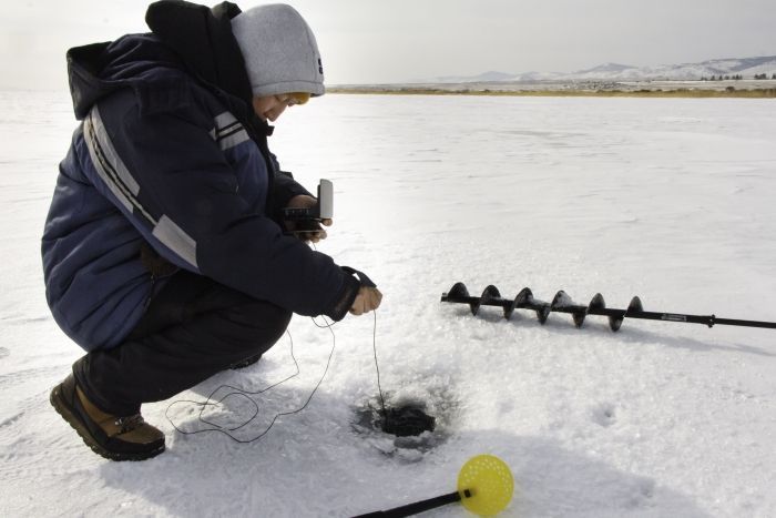 Фото Что нужно начинающему зимнему рыболову на Байкале