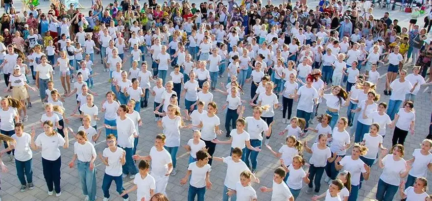 Фото Фестиваль ко Дню молодежи пройдет на площади Советов в Улан-Удэ