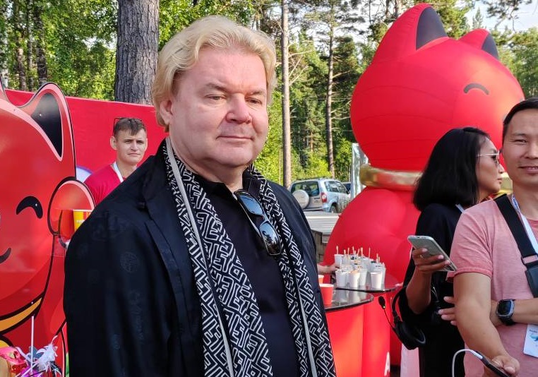 Фото Звездой гала-концертов «Балет на Байкале. Бурятия» вновь станет Андрис Лиепа 