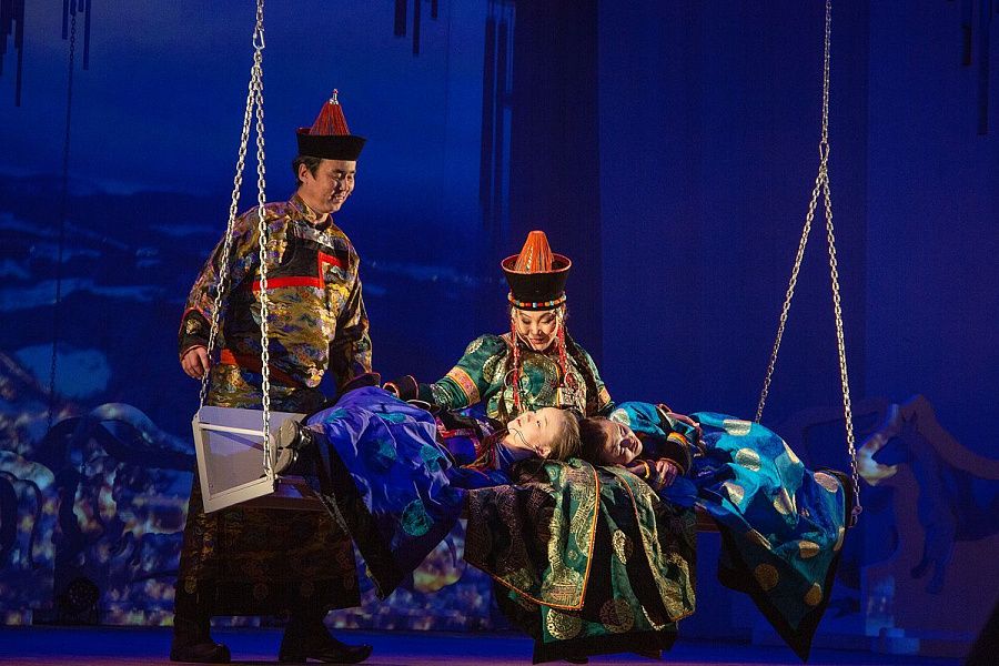 Фото Улан-удэнцы пришли в восторг от нового представления Бурятского театра драмы