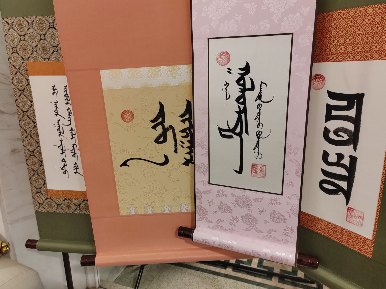 Фото Бурятский округ в Иркутской области назвал знаковые юбилеи земляков