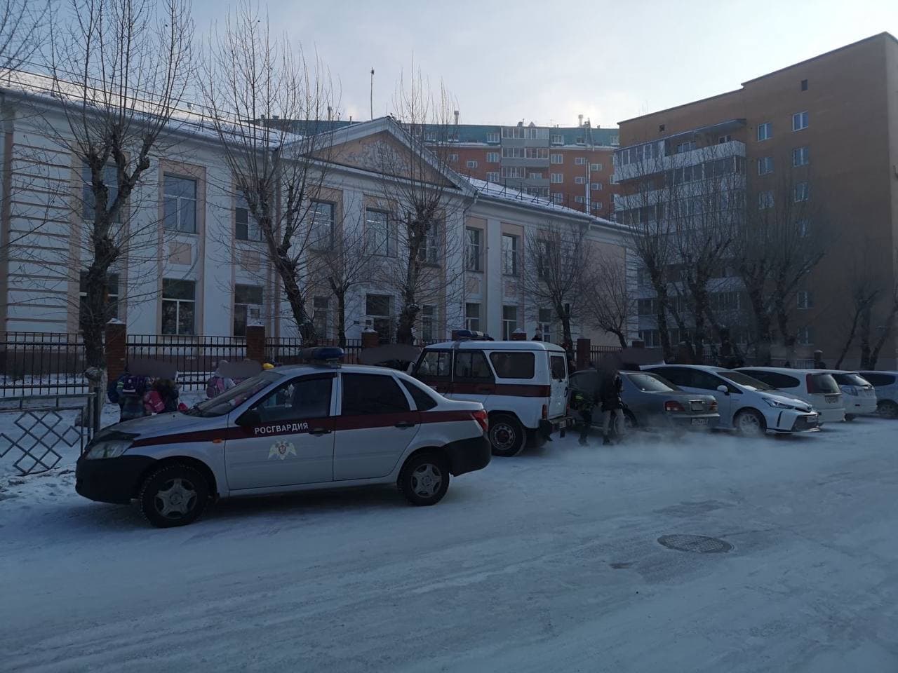 Фото В Улан-Удэ проверяют новость о минировании школ (ОБНОВЛЕНО)
