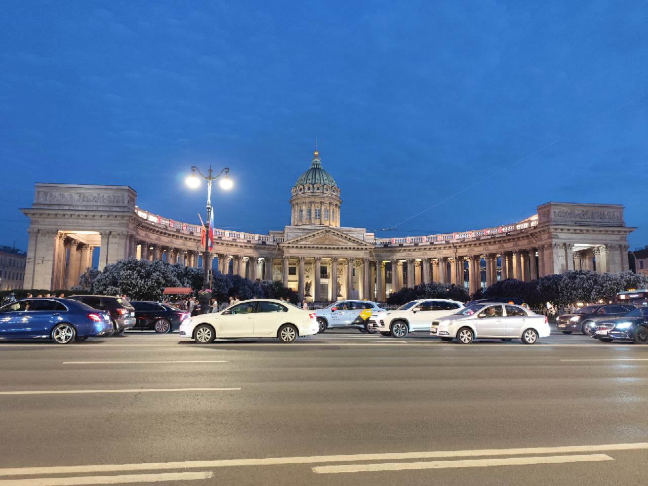 Фото Воспитанница социального центра из Бурятии прошла стажировку в Санкт-Петербурге