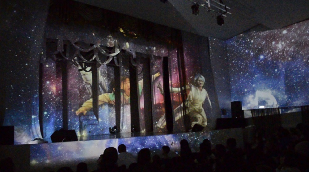 Фото В Улан-Удэ премьера новогодней сказки вызвала бурю восторга у зрителей (6+)