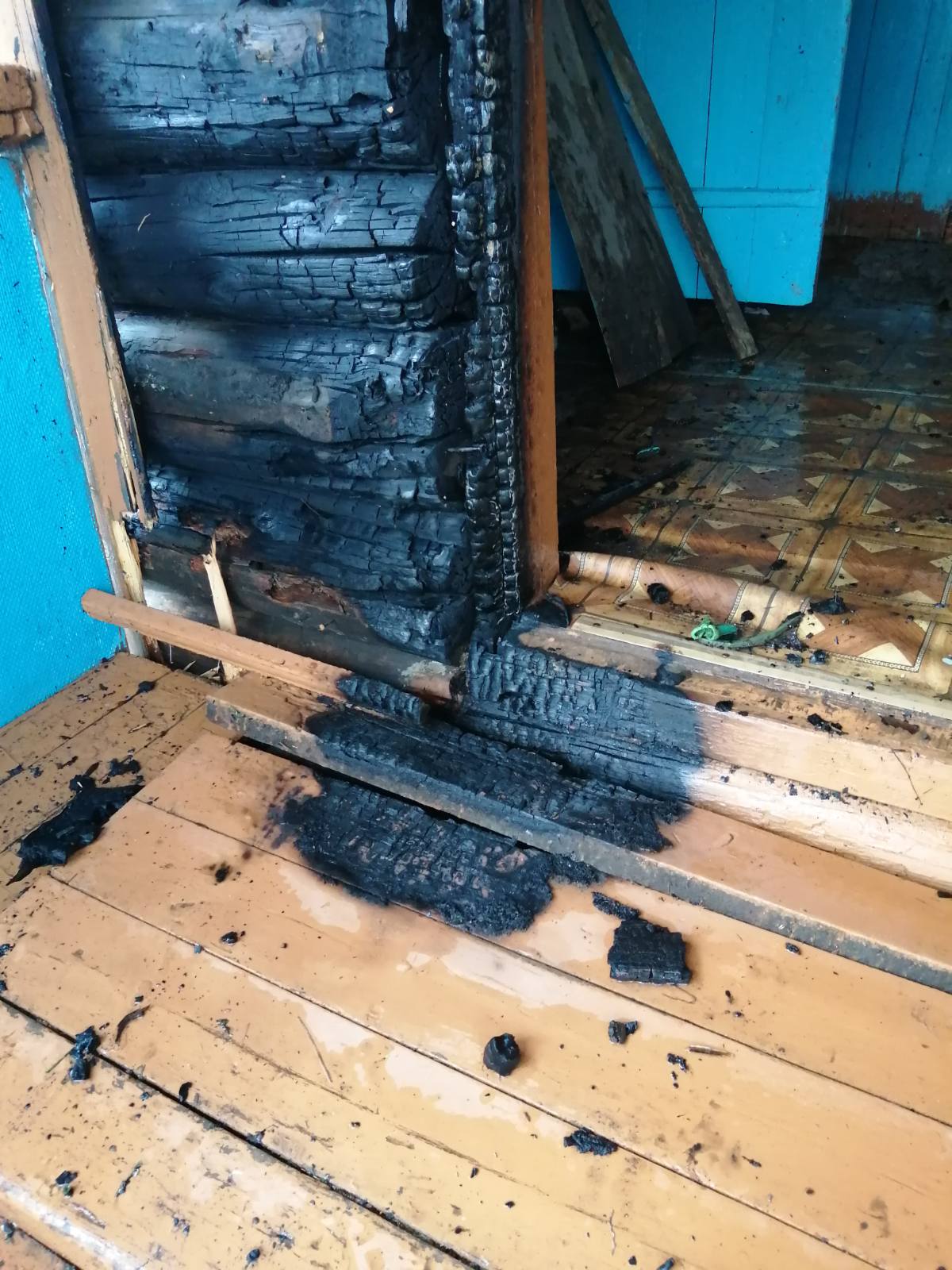 Фото Жителю Бурятии подожгли дом, пока тот находился на вахте (ФОТО)