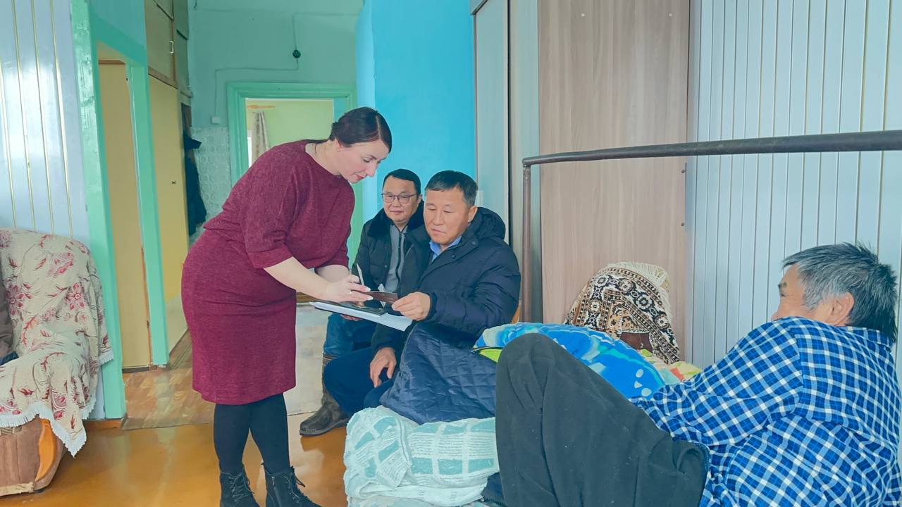 Фото В районах Бурятии началась работа по адаптации жилья участников СВО с инвалидностью