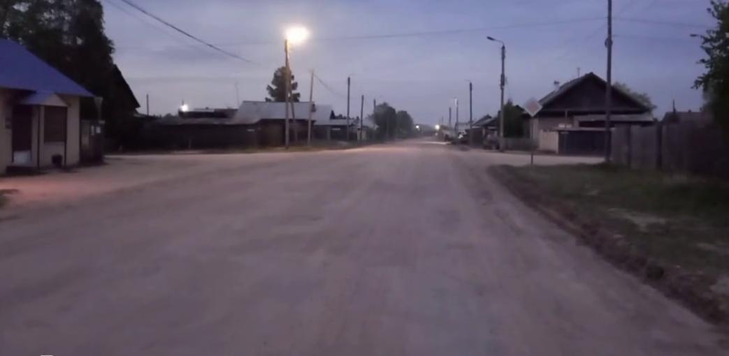 Фото Темно и страшно: жители села в Бурятии пожаловались на освещение президенту России