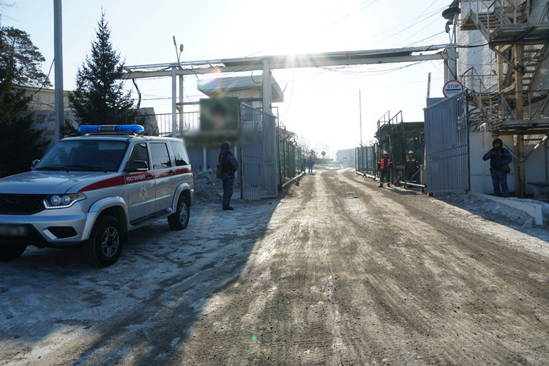 Фото В Бурятии росгвардейцы приняли участие в антитеррористических учениях на нефтебазе