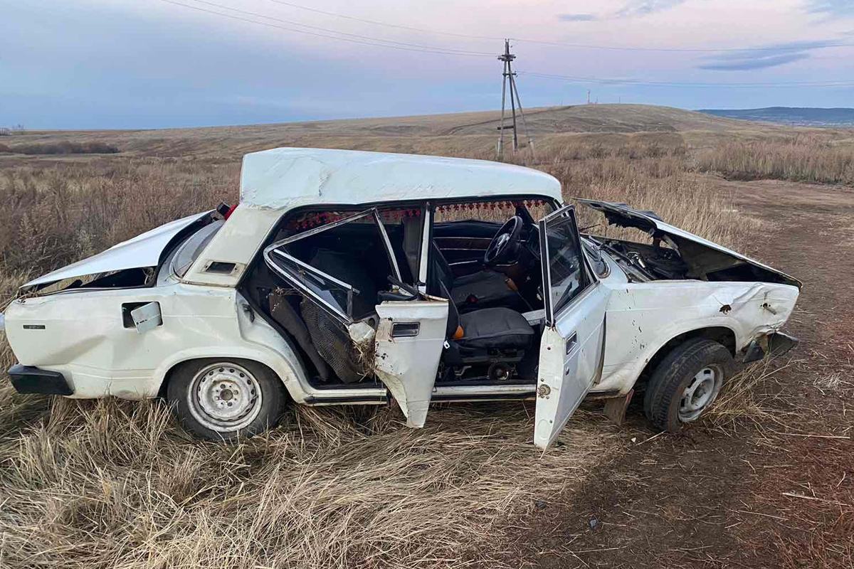 В страшной аварии в Бурятии впал в кому водитель «Жигулей» - Происшествия -  Новая Бурятия