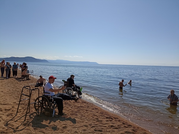 Фото Дом дружбы народов Бурятии отвез участников СВО на Байкал
