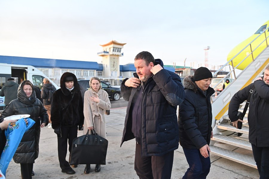 Фото Министр труда и социальной защиты России прибыл с рабочим визитом в Бурятию