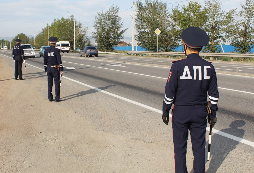 Фото Завтра в Улан-Удэ пройдет массовая проверка водителей