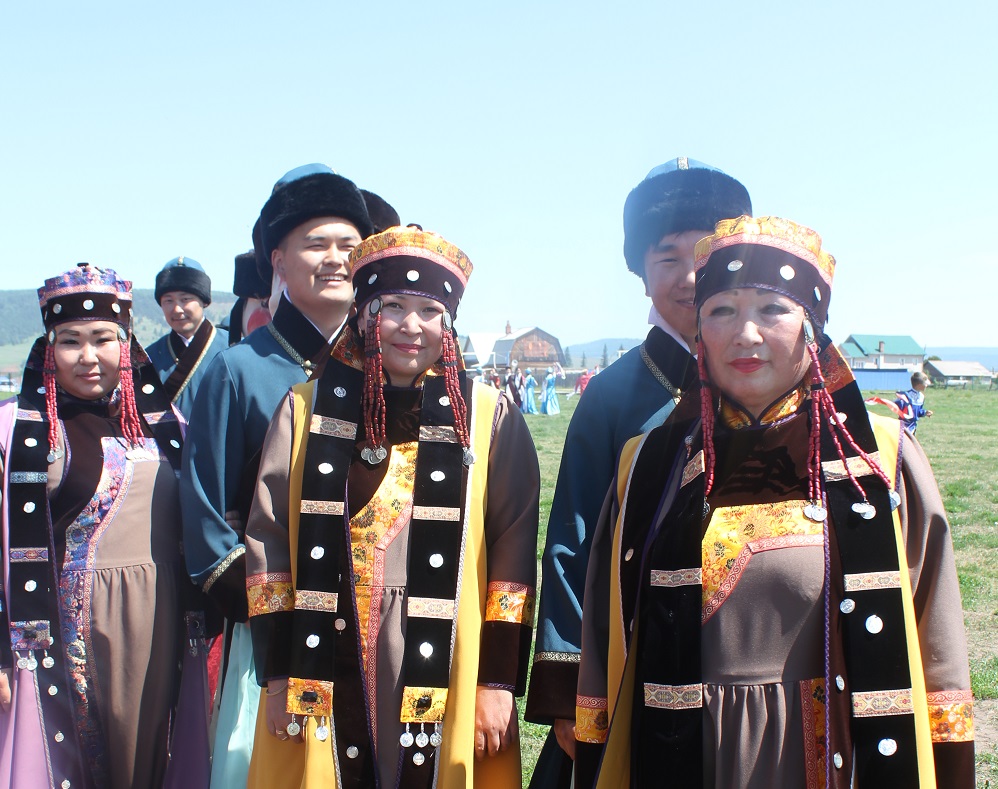 Фото Журналист из Бурятии побывала на традиционном фестивале «Земля Гэсэра»