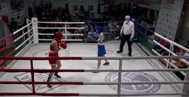 Фото Спортсменка из Бурятии стала победительницей первенства ДФО по боксу