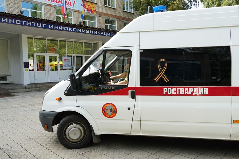 Фото В Улан-Удэ эвакуировали людей из нескольких учебных заведений