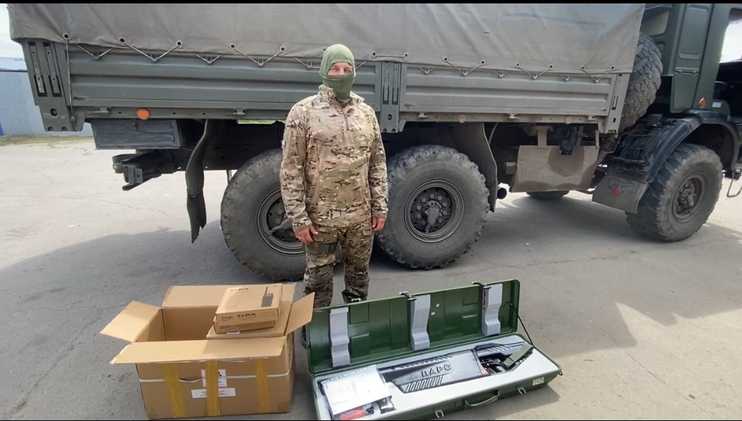 Фото Военные из Бурятии получили противодронное ружьё и рации