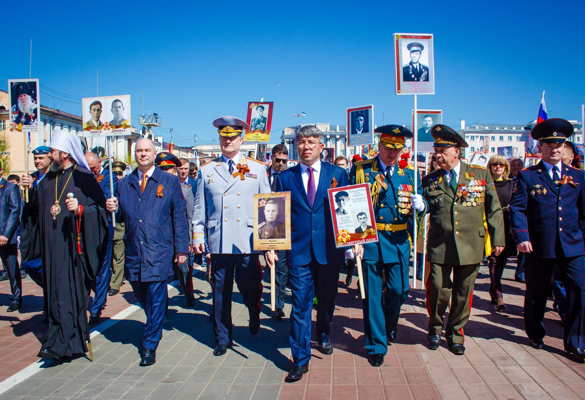 Фото В «Бессмертном полку» запретили нести портреты Сталина