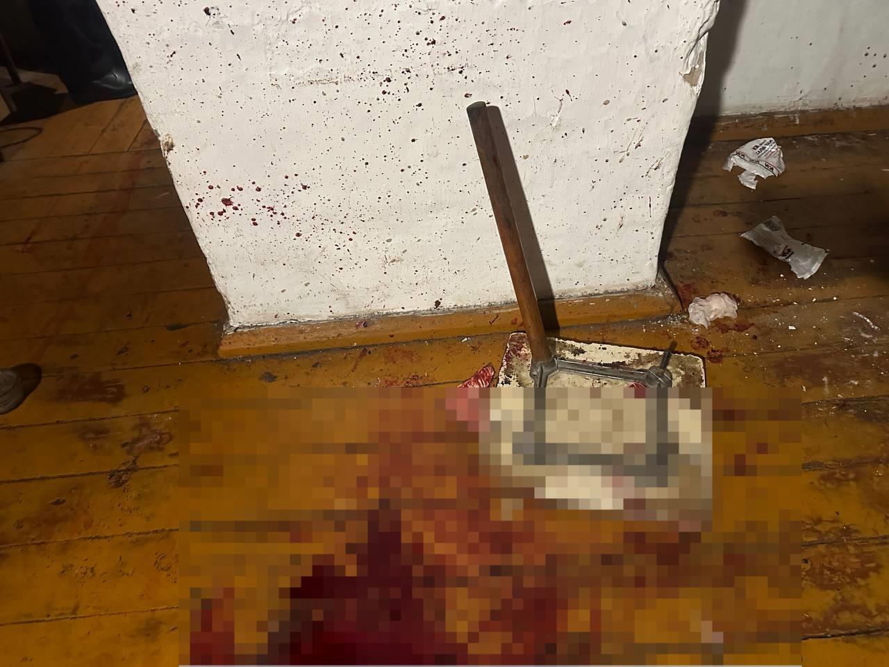 Фото Житель Бурятии убил отчима табуретом