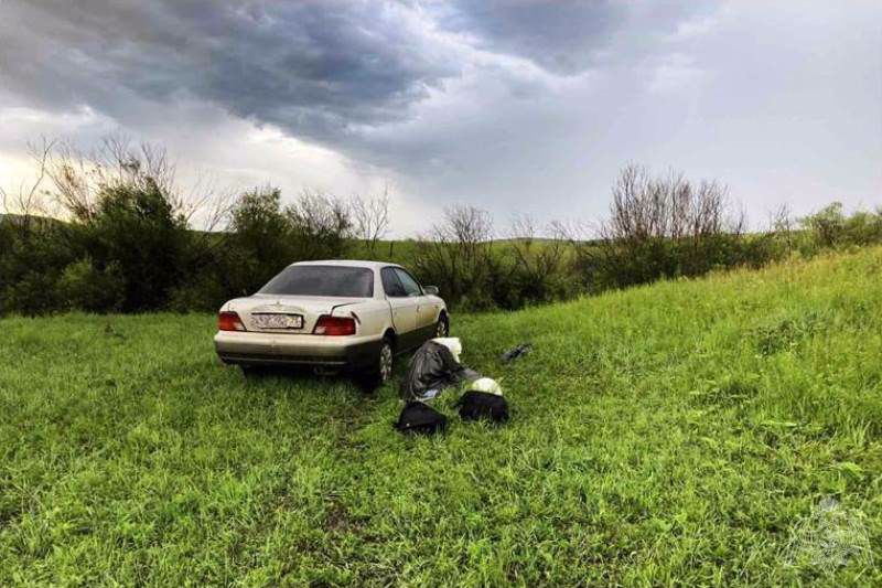 Фото Силовики в Бурятии устроили засаду сборщикам конопли