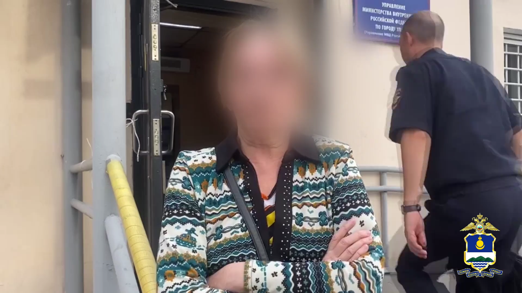 Фото Целый штат мошенников не смог по телефону “обработать” пенсионерку из Улан-Удэ