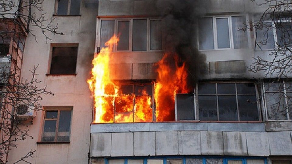 В Улан-Удэнской пятиэтажке случился пожар