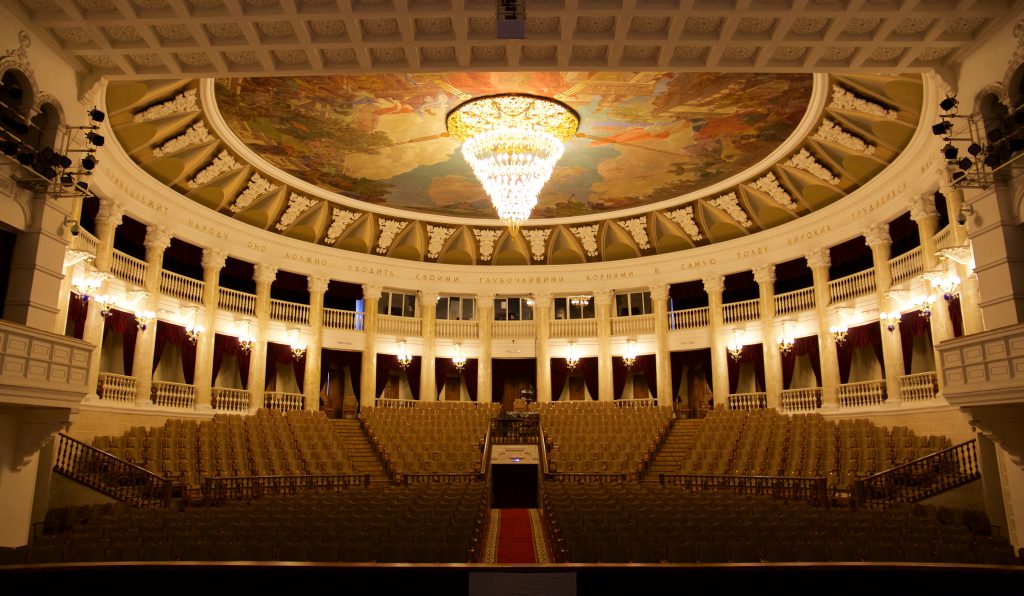 Фото Театры в Бурятии откроют к концу декабря