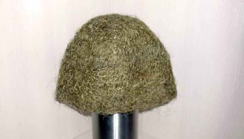 Фото В Якутске продают единственную в мире шапку из шерсти мамонта