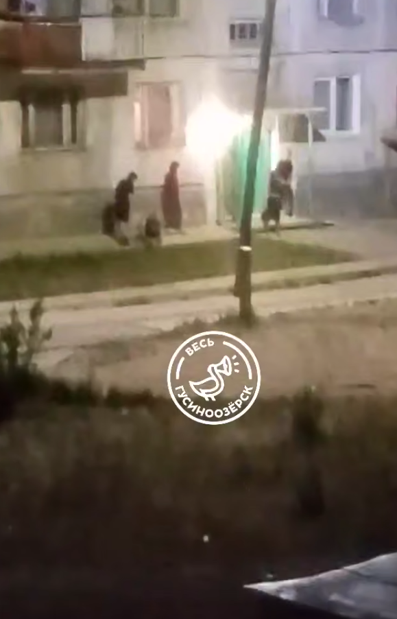 Фото Банда подростков издевается над сверстниками в Бурятии 