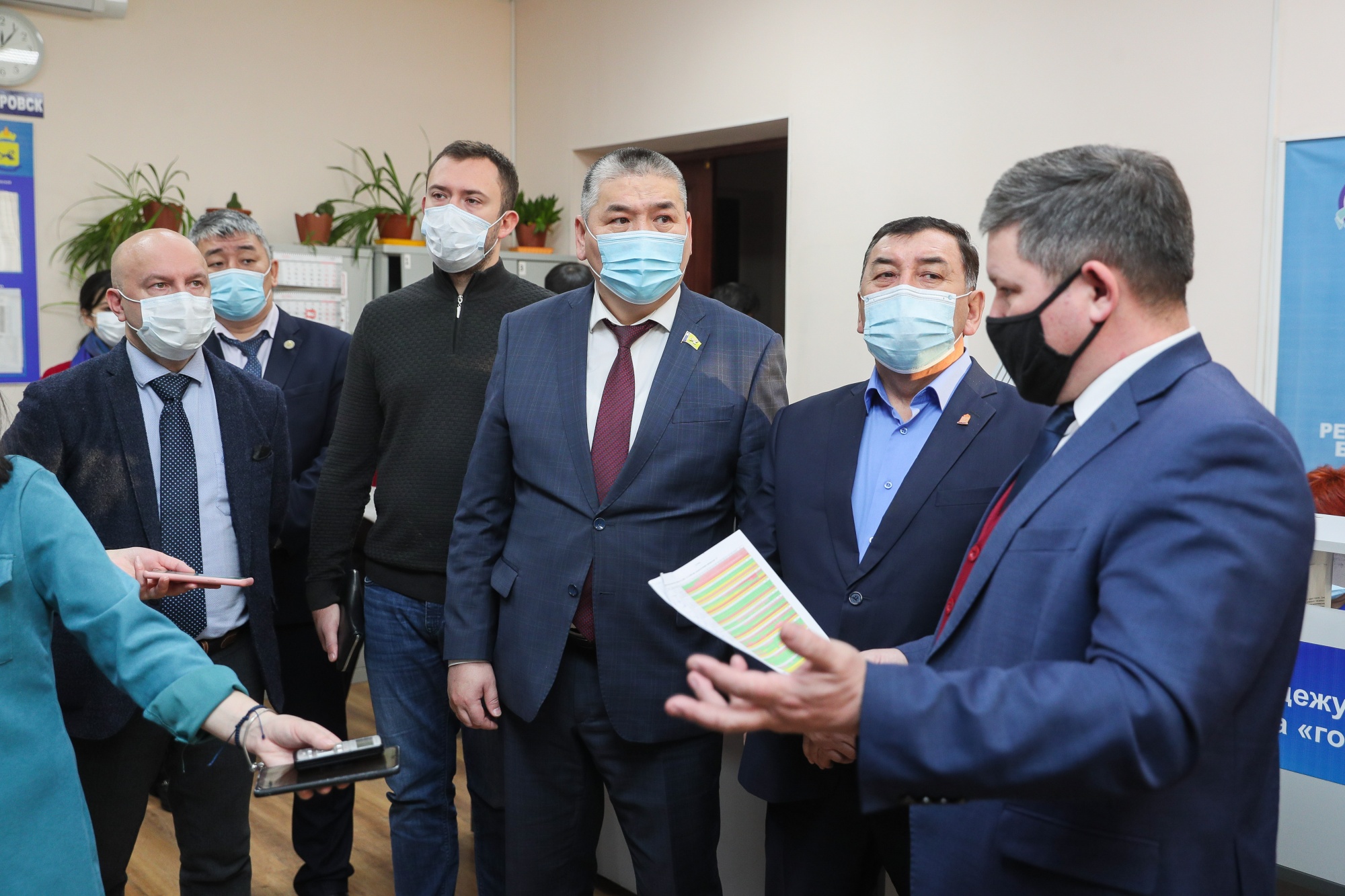 Фото Депутаты проверили систему мониторинга теплоснабжения Улан-Удэ