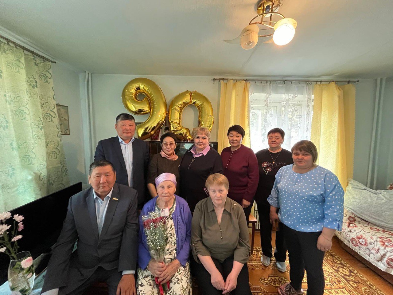 Фото В Бурятии жительница Кижингинского района отметила 90-летие