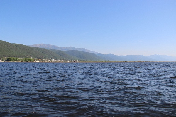 Фото «Посол воды» собирается переплыть Байкал вдоль