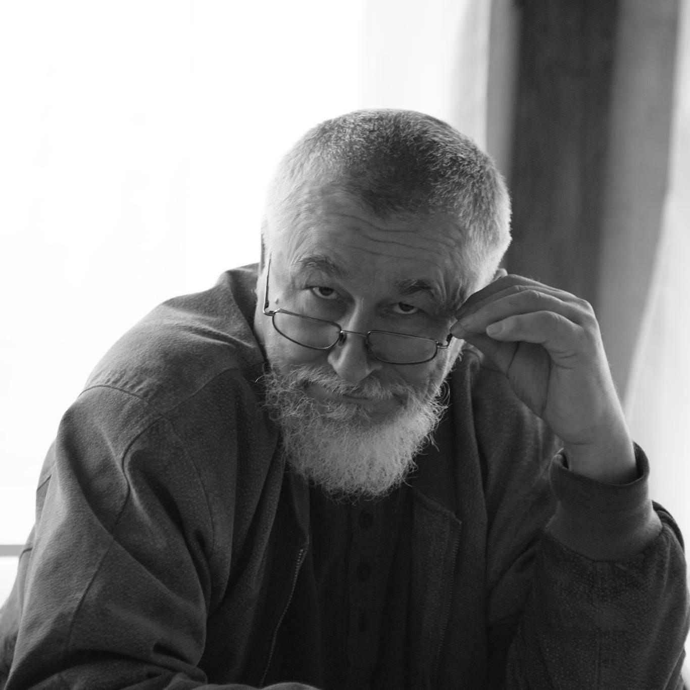 Известный поэт Бурятии отмечает 70-летний юбилей